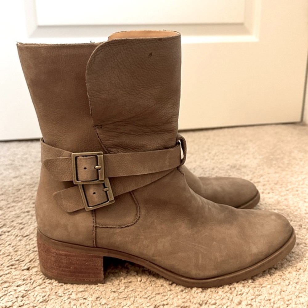 Wooden heel booties with buckle detail- worn twice